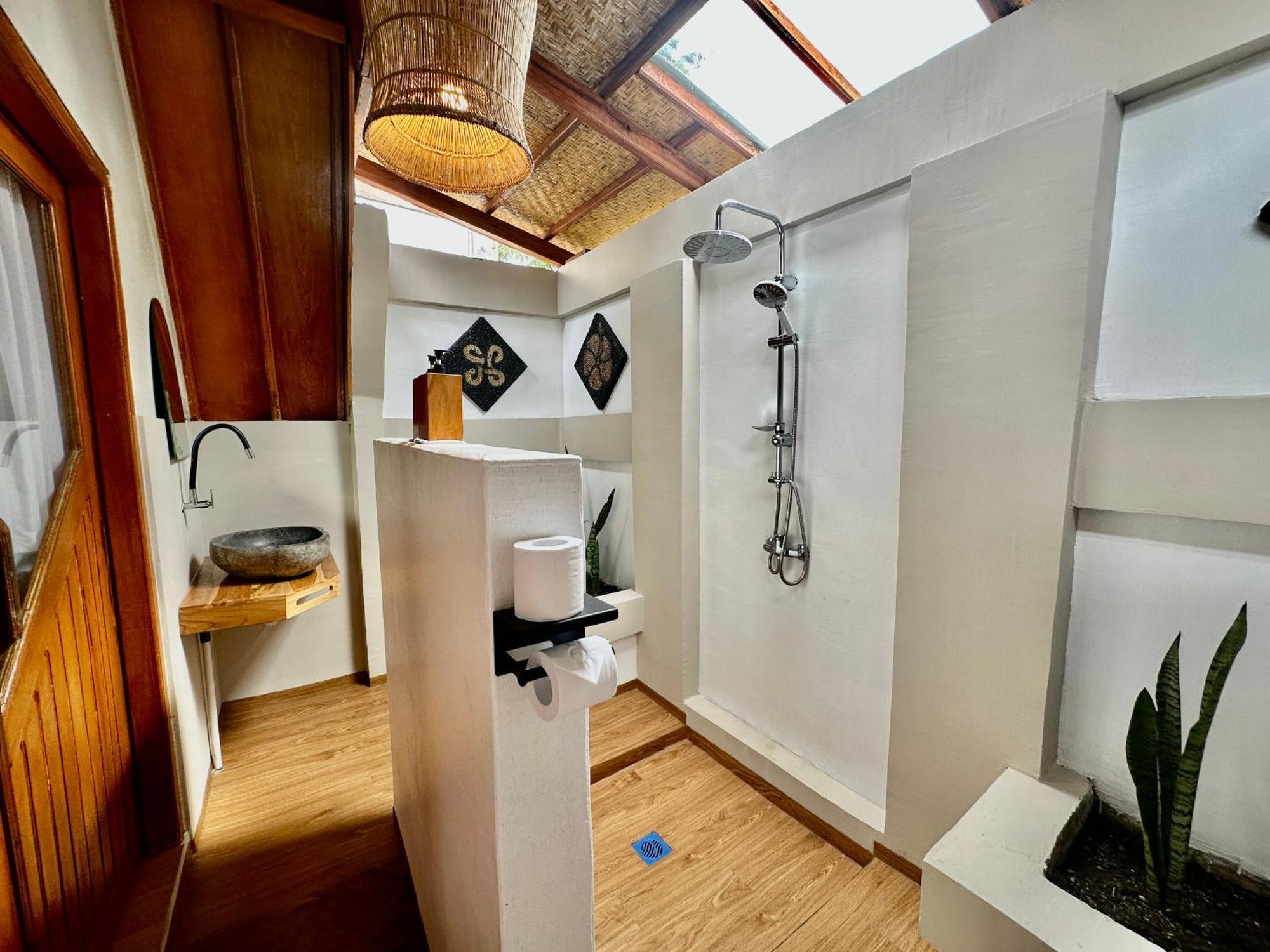 Sunny Rose Bungalows Gili Air - Adults Only 外观 照片